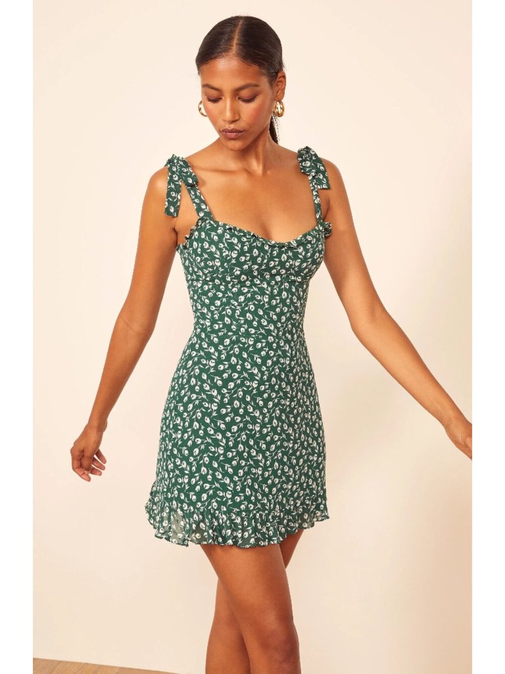 Reformation Christine Dress Size 2 Green Floral Print Mini Ruffle Hem Tie Straps
